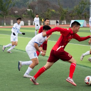 新时时彩-包含足球赛场上的强强对话激发球员斗志的词条