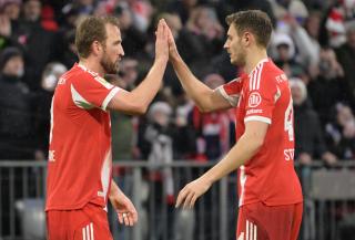 关于法兰克福击败榜首球队，英勇力挽狂澜的信息